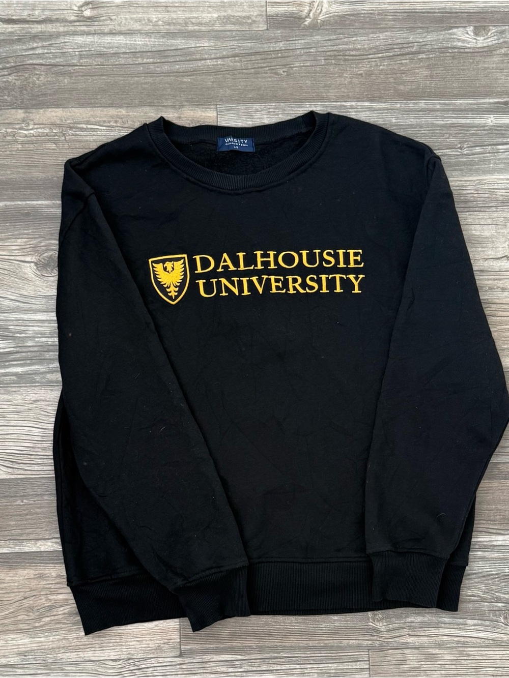 Varsity Collection Dalhousie University Black Logo Crewneck Sweatshirt L